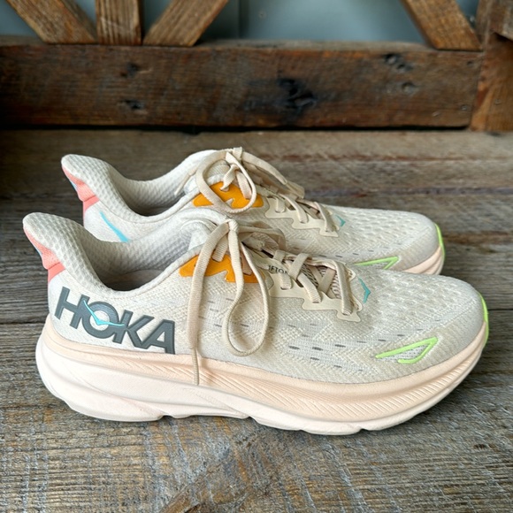 Hoka Shoes - Women’s Hoka Clifton 9